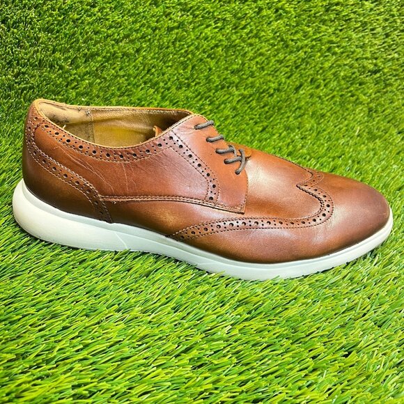 Florsheim Dash Mens Size 9.5W Brown Casual Classic Leather Wingtip Oxford Shoes main image 10
